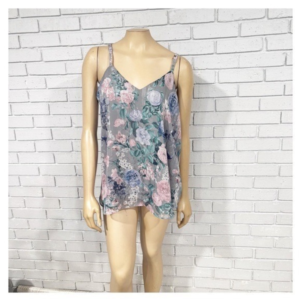 Torrid Sophie Floral Cami Grey Pink Blue Metallic Pinstripe V-Neck Plus Size M